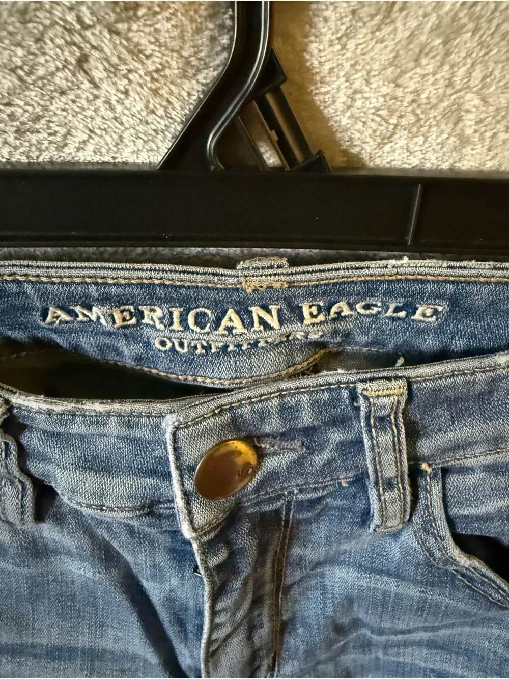 American Eagle Outfitters Distressed Medium Blue Skinny Jeans - Picture 3 of 7